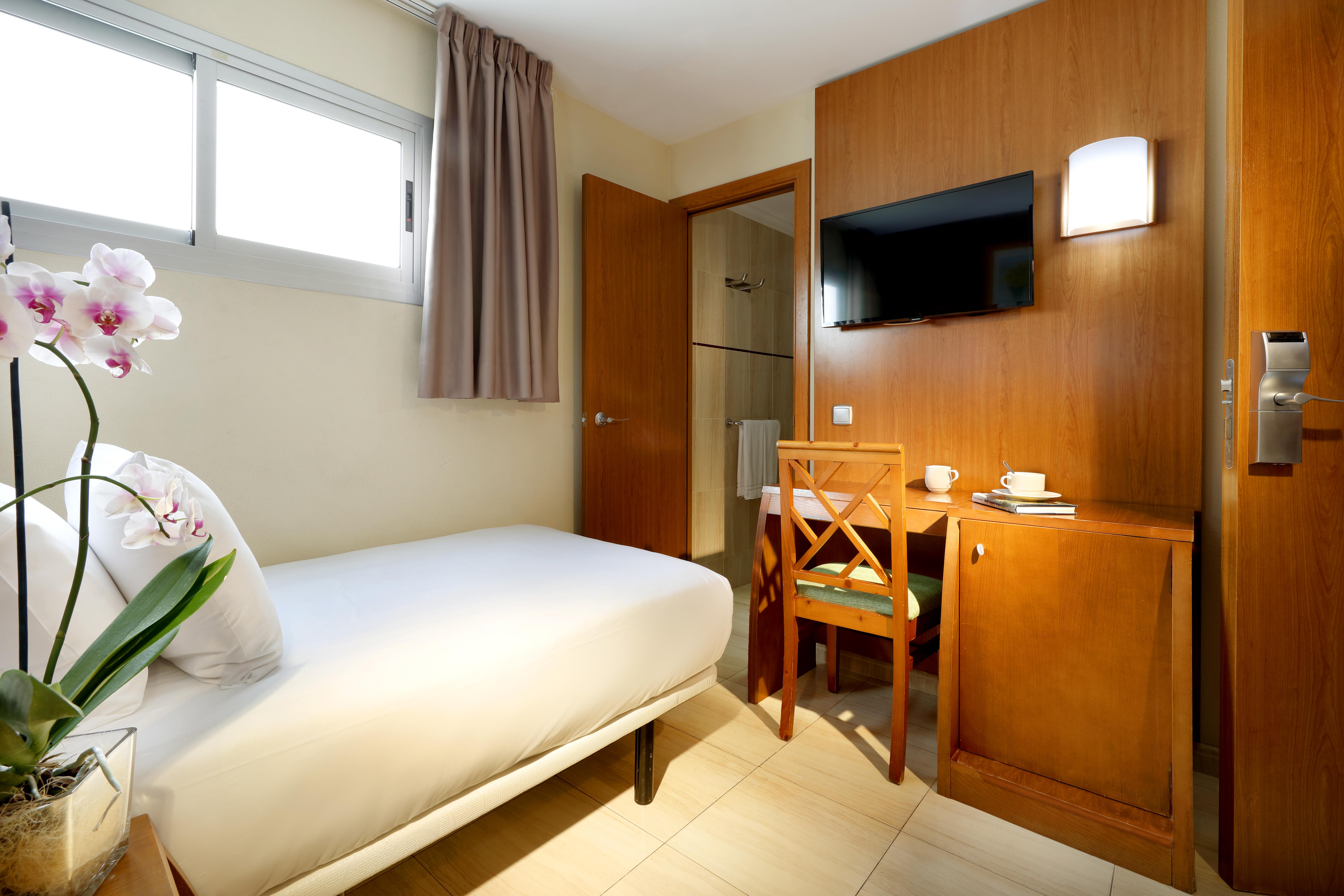 Hotel Alisios Canteras 3*